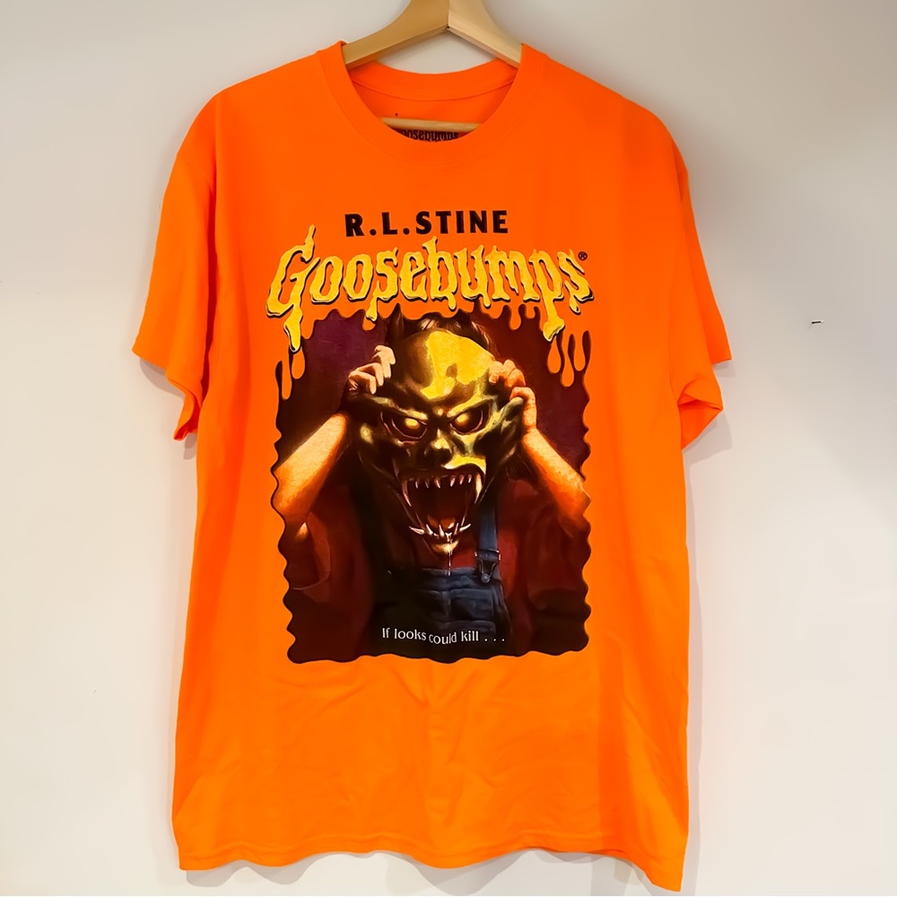 Authentic, Licensed R.L. Stein Goosebumps “if looks could kill…” Men’s T-Shirt